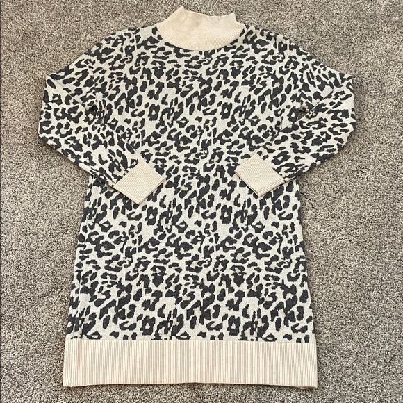 Loft leopard tunic sweater dress size small petit - Picture 1 of 4